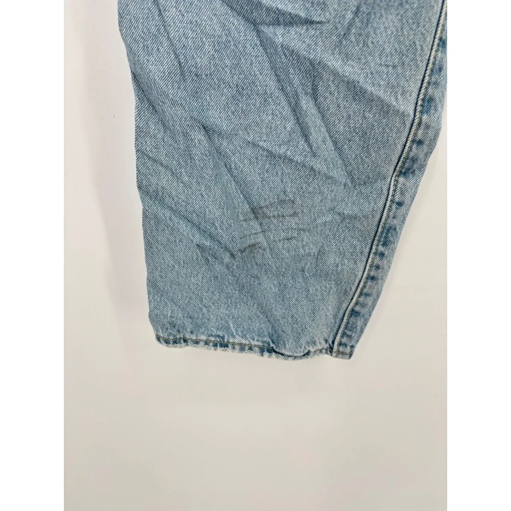 Levis Premium 551 Authentic Jeans Mens 33x30 Light Distress Faded  Blue Denim